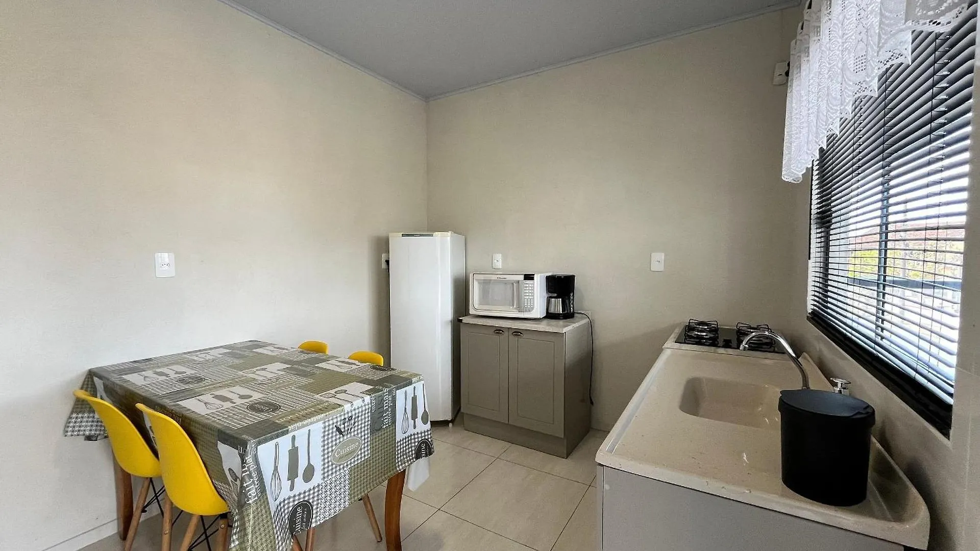 Loft'S -260M Da Praia- C/ Ar -Tv Filmes E Series Navegantes Apartmán