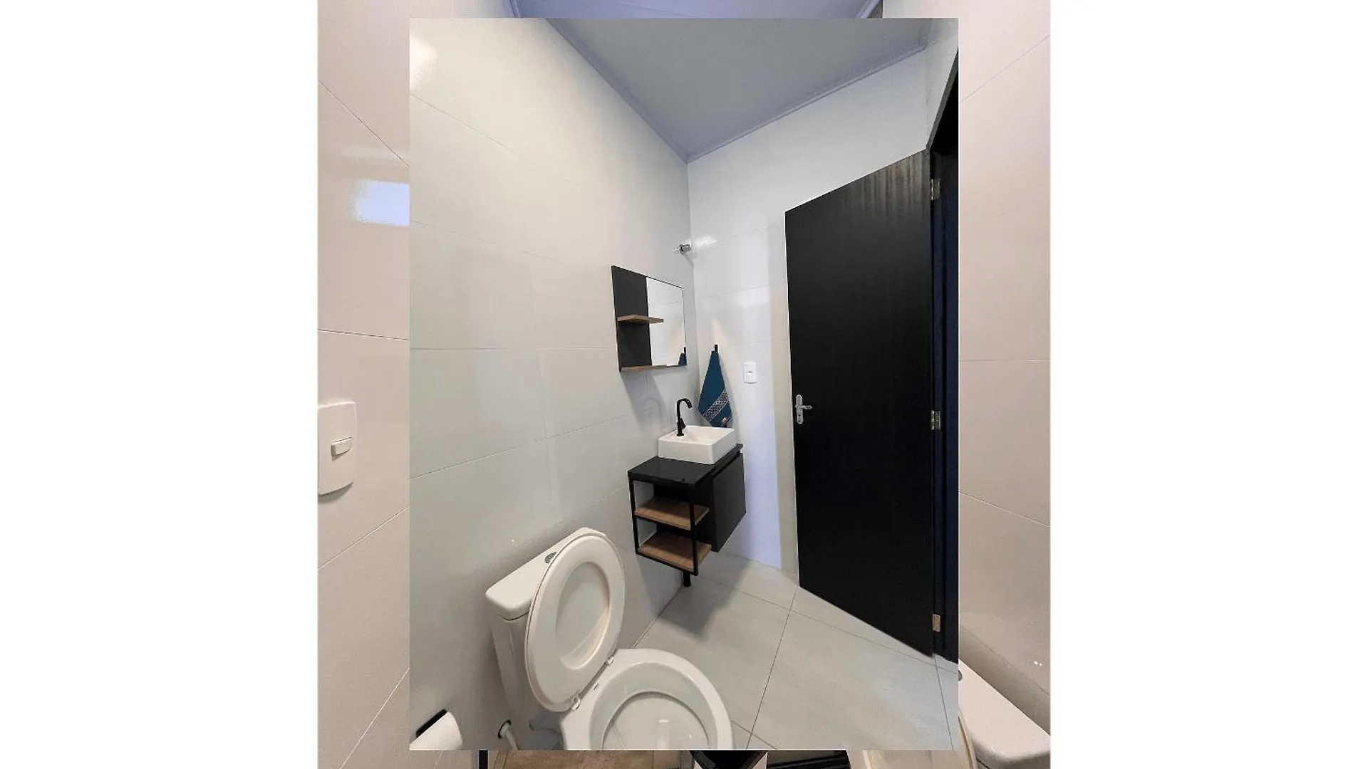Loft'S -260M Da Praia- C/ Ar -Tv Filmes E Series Navegantes
