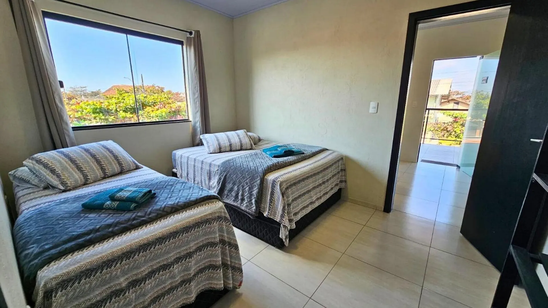 Loft'S -260M Da Praia- C/ Ar -Tv Filmes E Series Navegantes