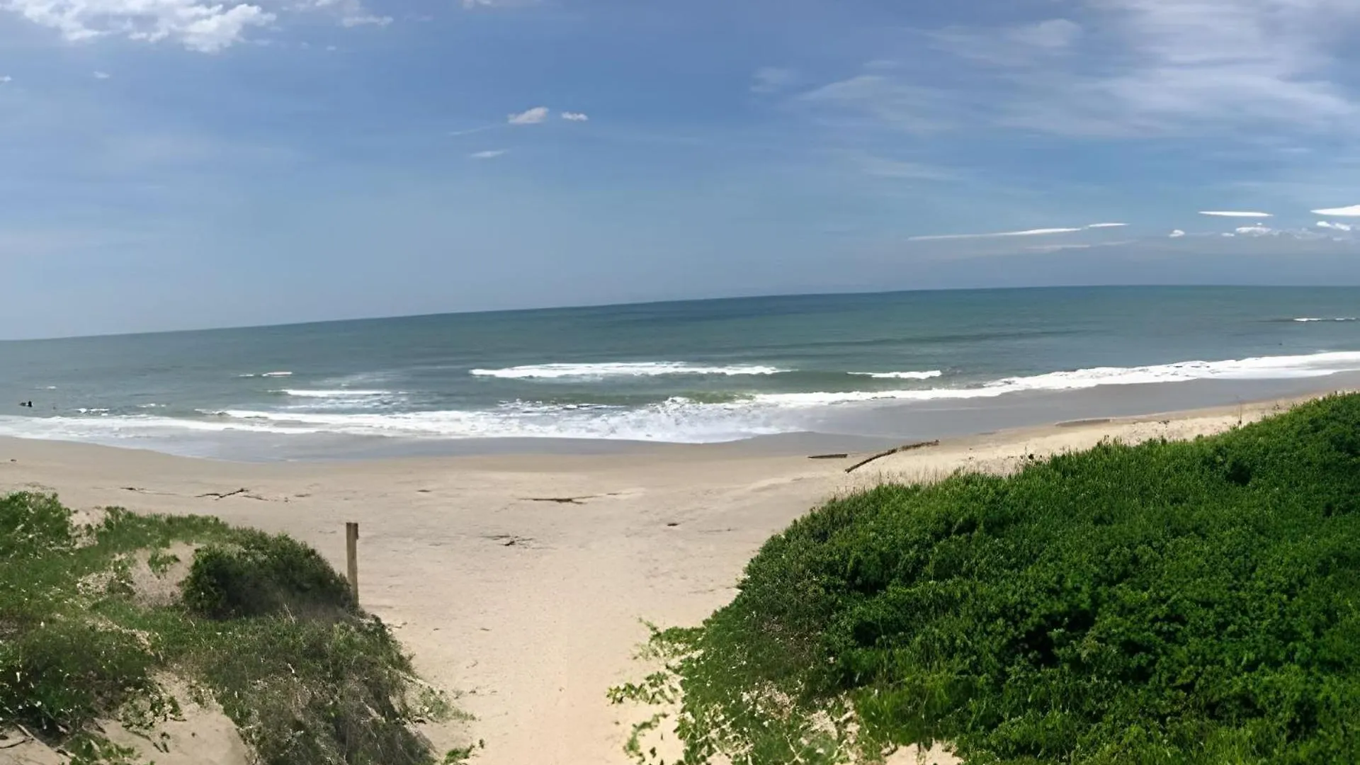 Loft'S -260M Da Praia- C/ Ar -Tv Filmes E Series Navegantes Brazil