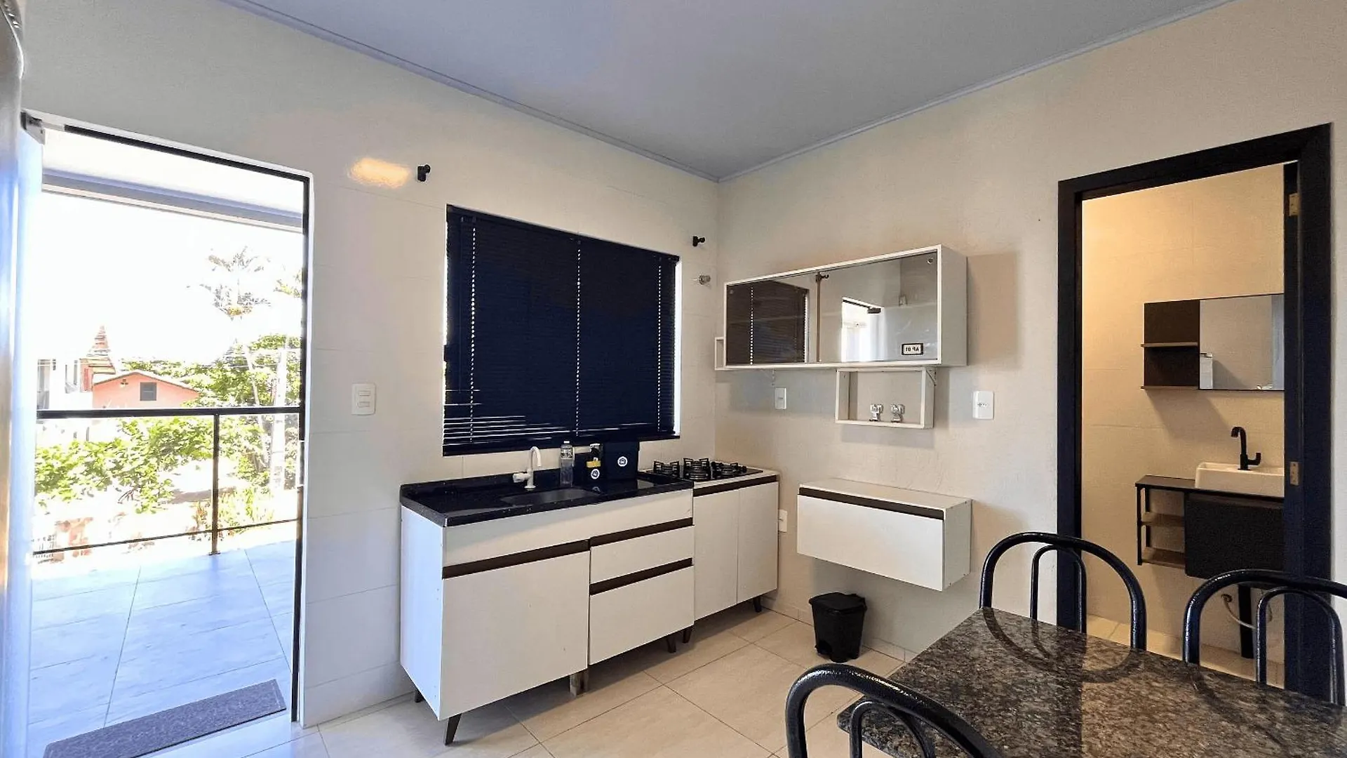 Loft'S -260M Da Praia- C/ Ar -Tv Filmes E Series Navegantes Brazil